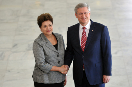 Foto:Dilma recebe o primeiro-ministro do Canadá, Stephen Harpe/Antonio Cruz/ABr