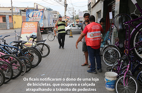Belford Roxo realiza operação para manter a cidade organizada 30 A operação é feita pela Secretaria de Defesa Civil e Ordem Urbana loja de bicicletas