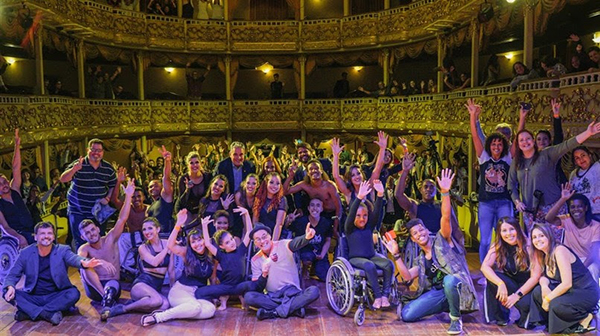 Presidente da Alerj é homenageado no evento comemorativo aos 20 anos do grupo Corpo em Movimento Thiago Lontra Alerj