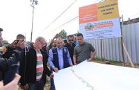 Waguinho visita bairros e anuncia inaugurações de obras no Morro do Amor e no Bom Pastor 20 ODAIR WAGUINHO EDUARDO ARAÚJO SANTA MARIA Rafael Barreto PMBR