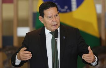 Mourão diz que Brasil precisa reafirmar posição sobre Amazônia2 Fabio Rodrigues Pozzebom Agencia Brasil