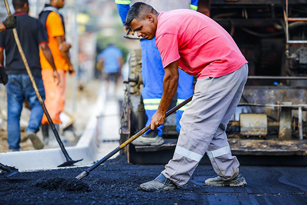Belford Roxo faz obras de infraestrutura em mais de 30 ruas do bairro Nova Piam