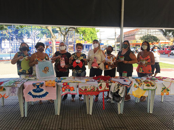 Curso de artesanato gratuito em São João de Meriti para a terceira idade