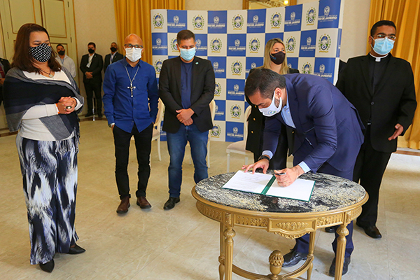 Governo do estado lança Pré-Vestibular Expresso