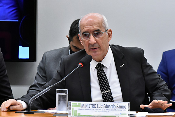 Foto: Banco de Imagens General Ramos disse que agendou reunião de Salles com madeireiros a pedido de senador