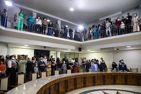 Foto: Banco de Imagens Vereador Carlinhos da Barreira homenageia cidadãos e cidadãs do Segundo Distrito