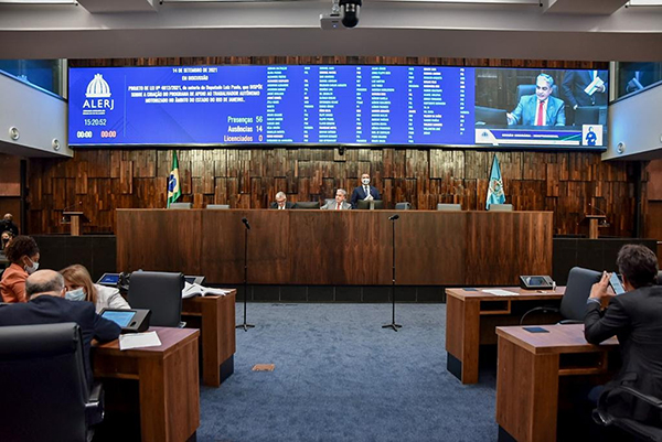 RJ poderá ter política de reinserção de crianças vítimas de crimes cometidos pelos pais