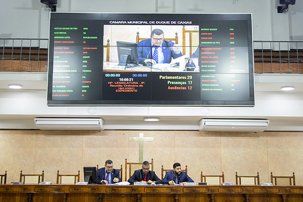 Vereadores solicitam mais unidades da Fundec no município