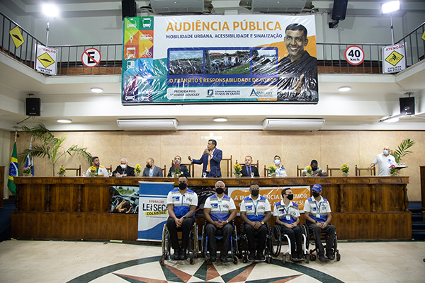Audiência pública debate mobilidade urbana, acessibilidade e sinalização em Duque de Caxias