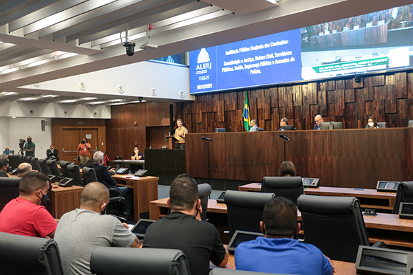 Com mais de 260 emendas, Sistema de Proteção Social dos Militares é discutido em audiência pública na Alerj