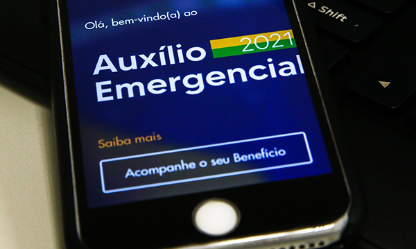 Foto: Banco de Imagens TCU identifica 350 mil pessoas que receberam auxílio irregularmente