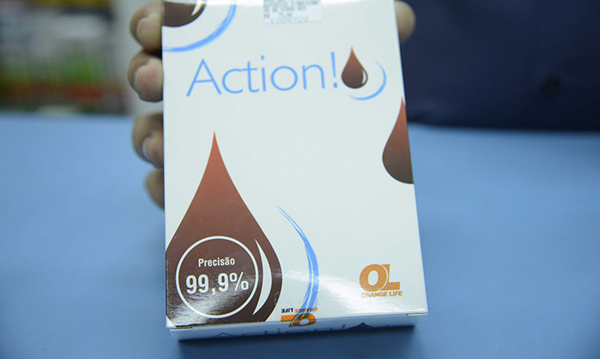 Bolsonaro afirma que autoteste pode conter transmissão de vírus mais rápido