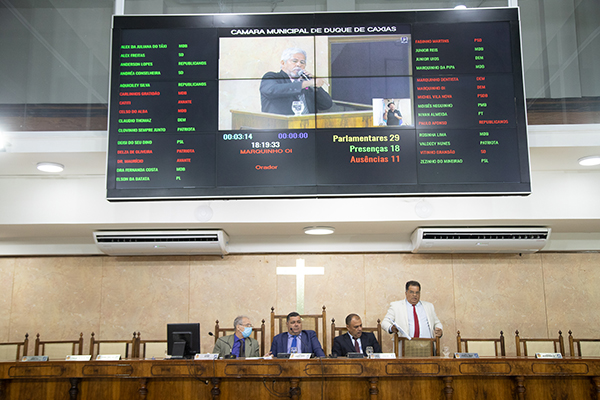 Vereadores voltam a questionar os serviços da empresa Águas do Rio