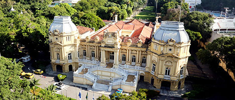 Governador Cláudio Castro nomeia 15 secretários de Estado