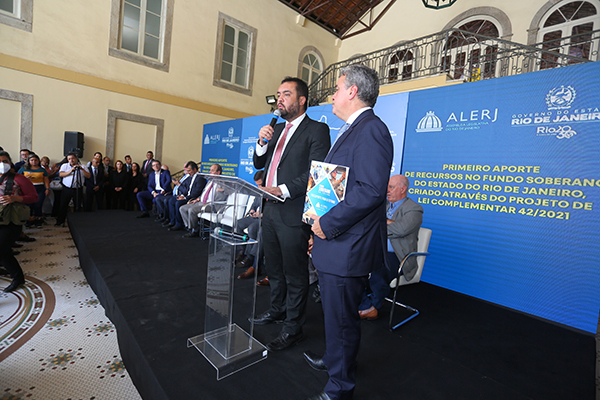 Foto: Banco de Imagens Governador Cláudio Castro e presidente da Alerj, André Ceciliano, lançam o Fundo Soberano