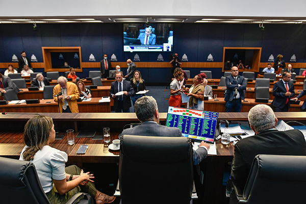 Alerj aprova projeto de lei que cria programa de recuperação de prédios históricos