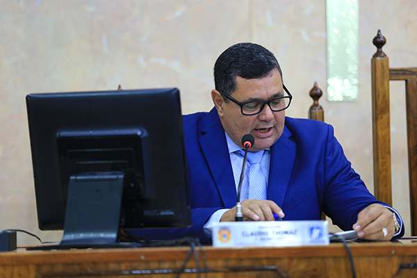 Parlamentares da Câmara de Duque de Caxias encaminham demandas ao Executivo