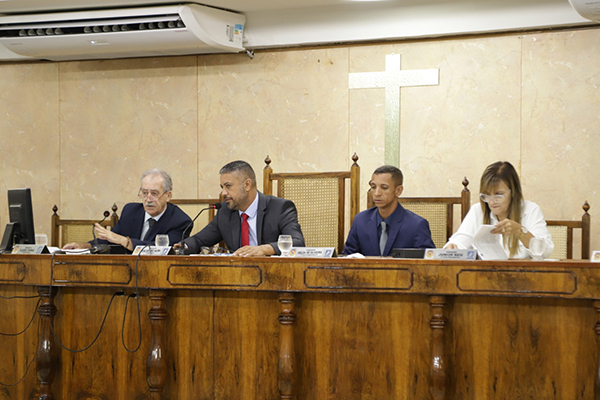 Câmara de Caxias recebe o Projeto de Lei Orçamentária Anual para 2023