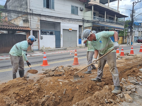 Cerca de 10 mil moradores de Xerém começam a receber água tratada