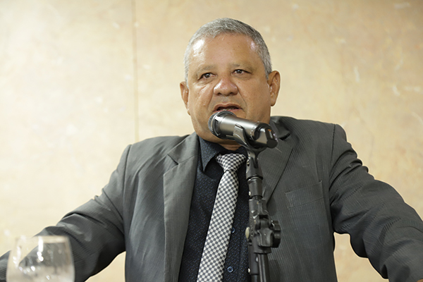 Vereadores alertam para as demissões de médicos após contratação de nova empresa pela Prefeitura