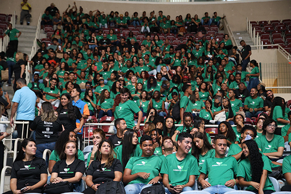Governo anuncia continuidade do maior programa de educação ambiental do país