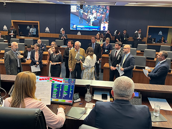 Pacientes com câncer podem ter direito à preservação de gametas e tratamento de reprodução assistida