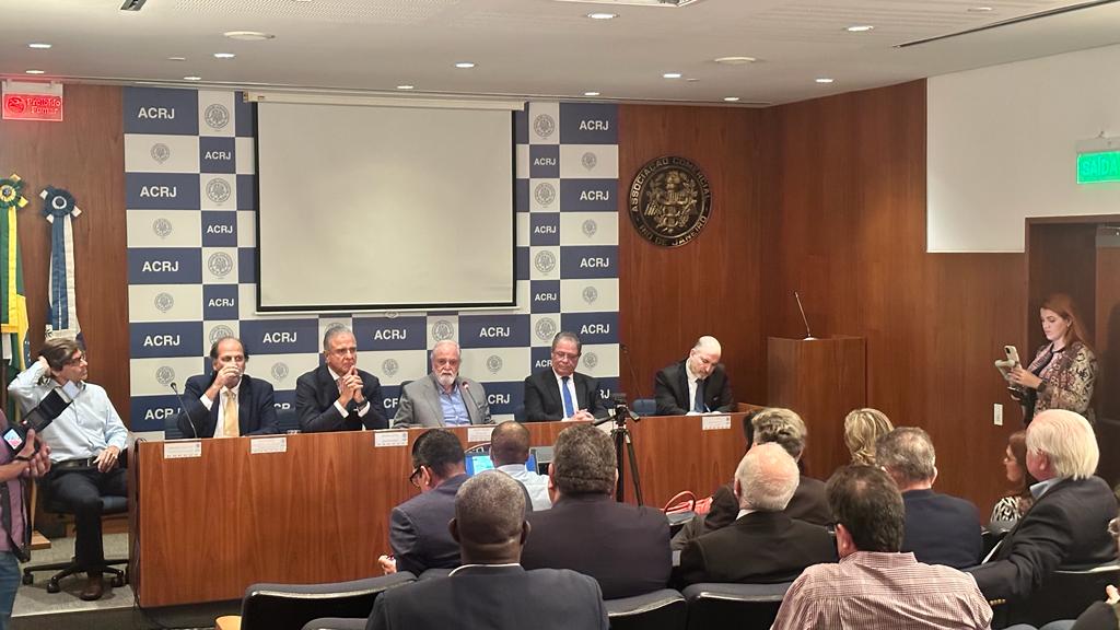 Governo do Estado oferece mediação para impasse nas obras de Angra 3