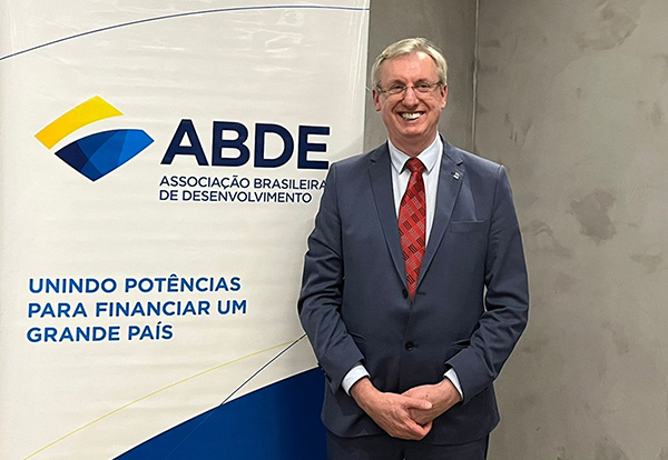 Ex-ministro Celso Pansera será empossado presidente da ABDE nesta quarta em Brasília