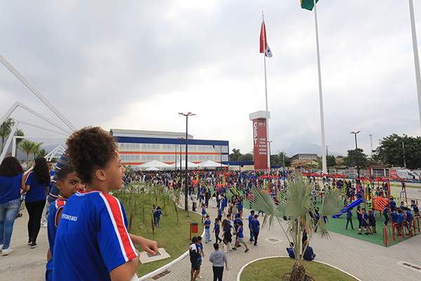 Foto: Banco de Imagens Maricá inaugura maior escola em tempo integral do Brasil