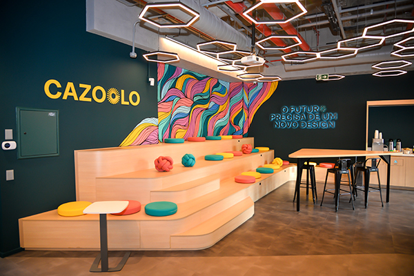Foto: Banco de Imagens Cazoolo é homenageado pela Innovation by Design Awards 2023, da Fast Company