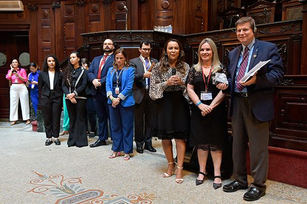 Alerj recebe líderes do parlamento americano para troca de experiências