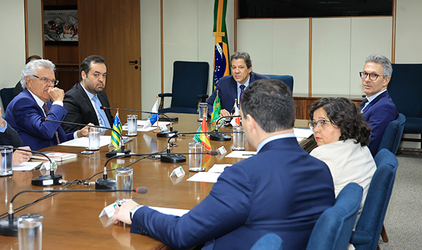 Foto: Banco de Imagens Cláudio Castro e governadores do RS, MG e GO pedem revisão da Recuperação Fiscal a Haddad