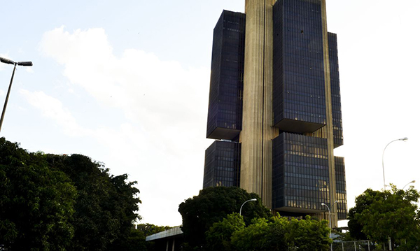 Foto: Banco de Imagens Mercado reduz previsão da inflação de 4,95% para 4,9% este ano