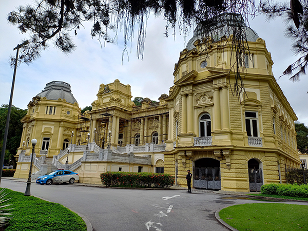 Foto: Banco de Imagens TCE-RJ aprova, por unanimidade, as contas de 2023 da gestão Cláudio Castro