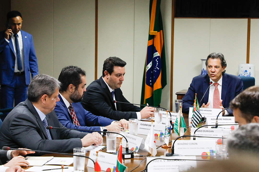 Cláudio Castro trata de proposta inicial da União para renegociar dívidas dos estados