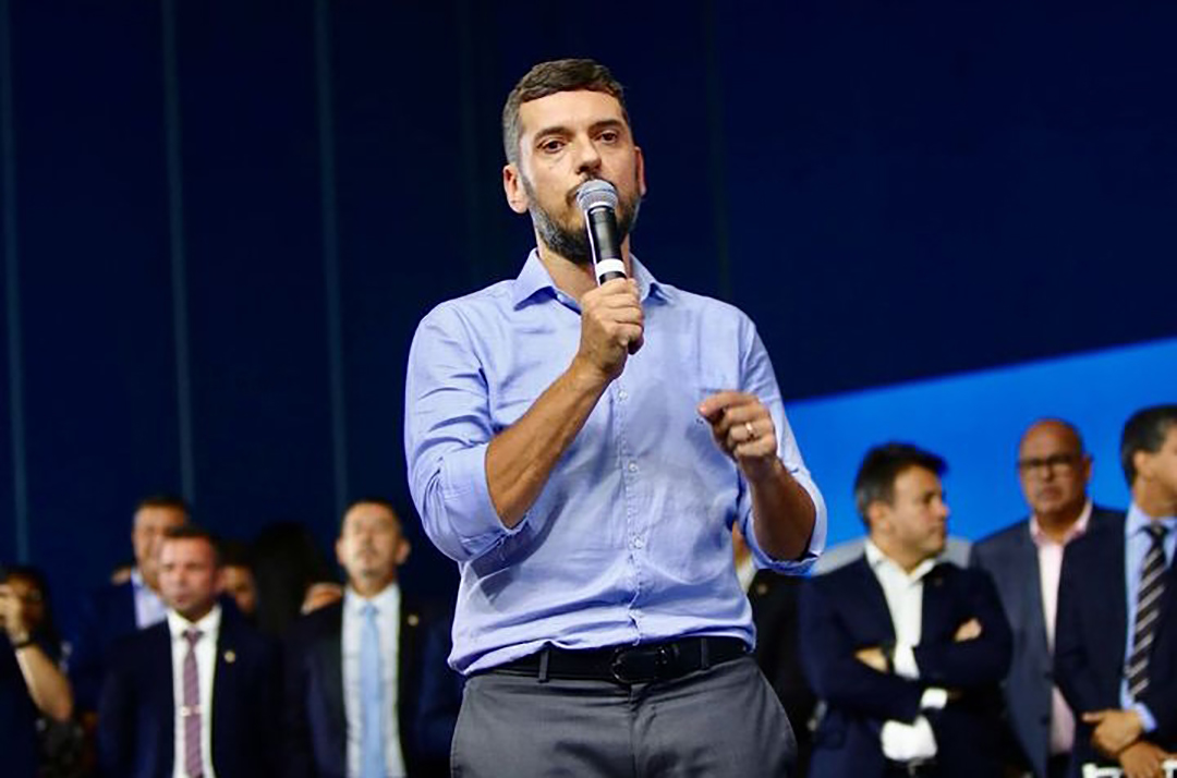 Rodrigo Bacellar assume presidência do União no RJ