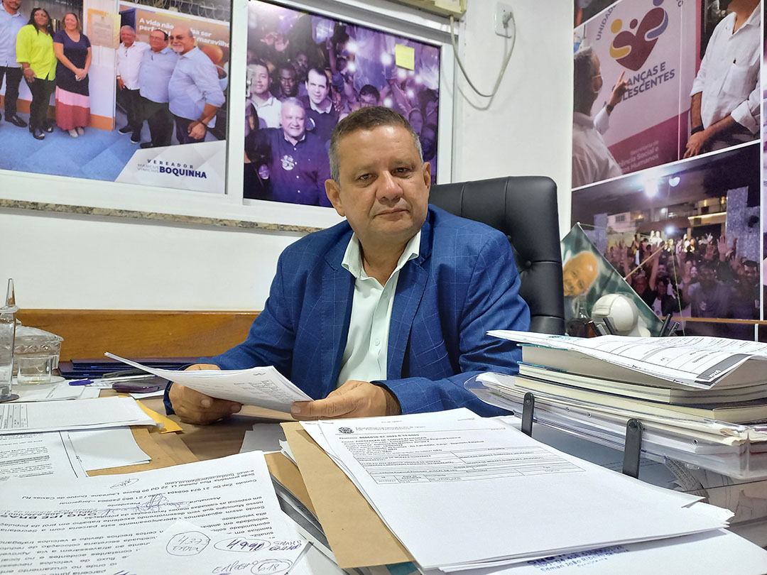 Vereador vai ao MP para garantir o pagamento do piso da Enfermagem 