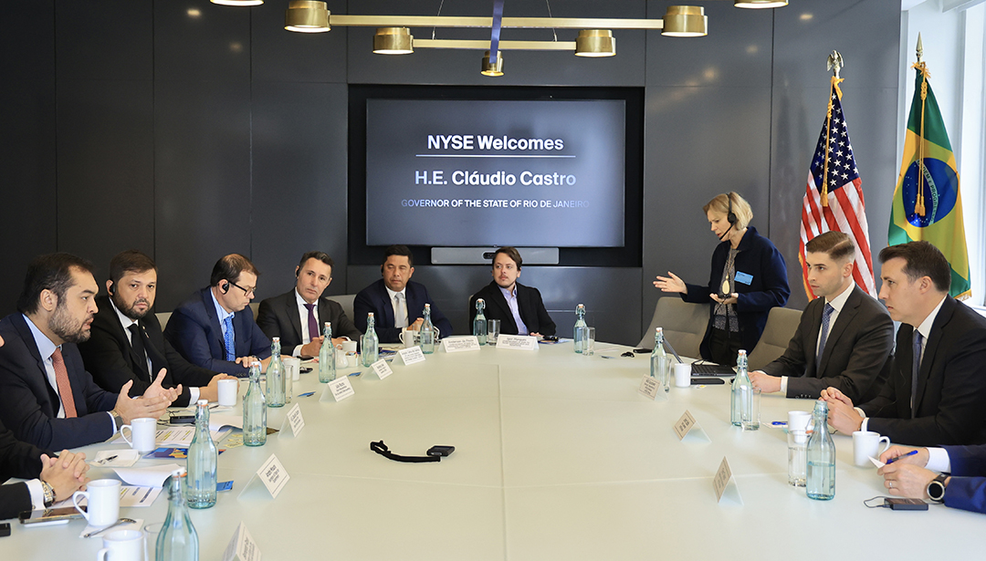 Em reunião na Bolsa de Valores de Nova Iorque, governador apresenta carteira de negócios do RJ
