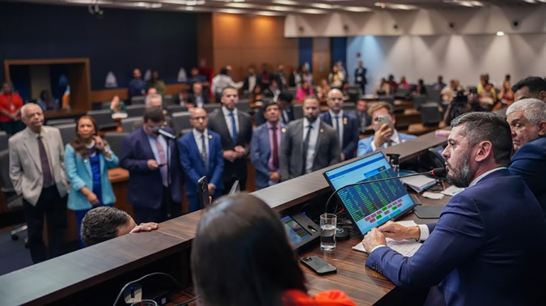 Foto: Banco de Imagens Presidente da Alerj propõe união nacional de forças em prol da segurança no estado do Rio.