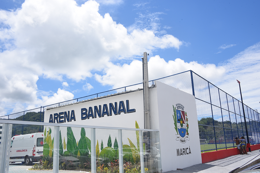 Foto: Clarildo Menezes/Maricá Arena Bananal é inaugurada com presença de ex-craques do futebol