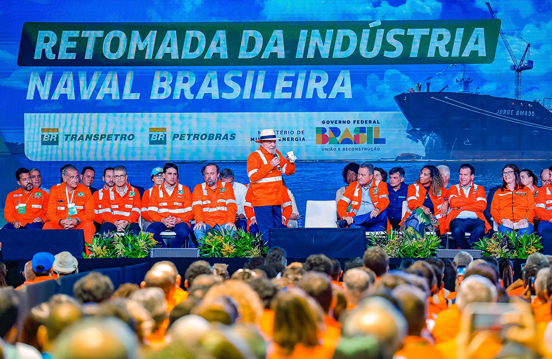 Foto: Ricardo Stuckert/PR "A Petrobras é do Brasil", diz Lula, durante cerimônia de renovação da frota naval da estatal