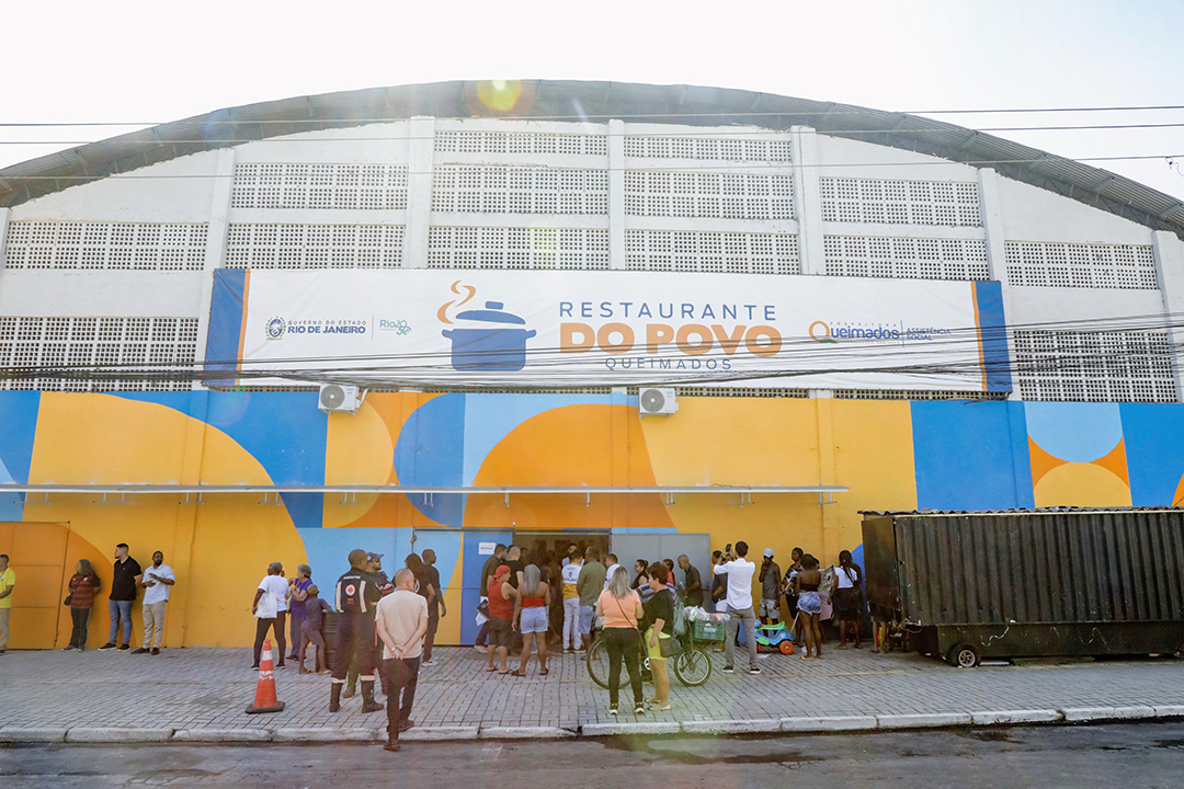 Foto: Rogério Santana/GOVRJ Cláudio Castro inaugura Restaurante do Povo em Queimados e lança pacote de obras