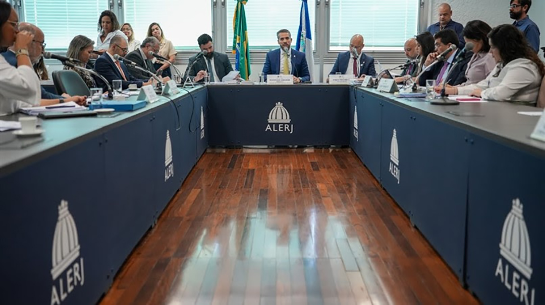 CCJ da Alerj cria GT para analisar alienação de 48 imóveis listados pelo governo