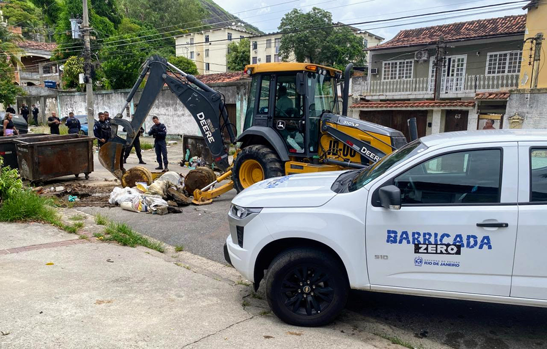 Foto: Divulgação/GOVRJ Cláudio Castro institui o ‘Disque-Barricada’ para denúncias de bloqueios em vias públicas